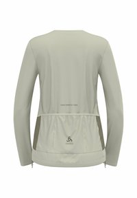 Helles graues Langarmjacke mit einem Nahtdesign, kontrastierenden dunklen Seitenpaneelen und einer Reißverschlusstasche, mit einem Logo und Text auf der Rückseite.