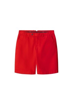Rode katoenen korte broek met een vlakke voorkant, riemlussen en twee zijzakken. Glad textuur, knielange snit, met een enkele knoopsluiting.