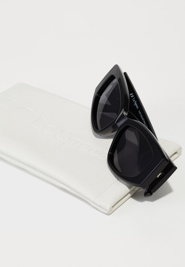 THE HAUNTING - Sunglasses4