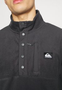 Quiksilver NO DESTINATION 2 HALF SNAP - Fleecepullover - phantom
