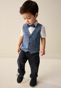Next - REGULAR FIT -  WAISTCOAT, SHIRT & BOW TIE SET . - Ülikonnavest - navy Väikepilt 1