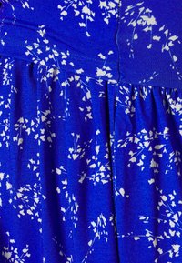 Envie de Fraise LIMBO - Vestido de malha - bright blue