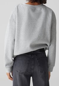 OPUS Sweatshirt - grey