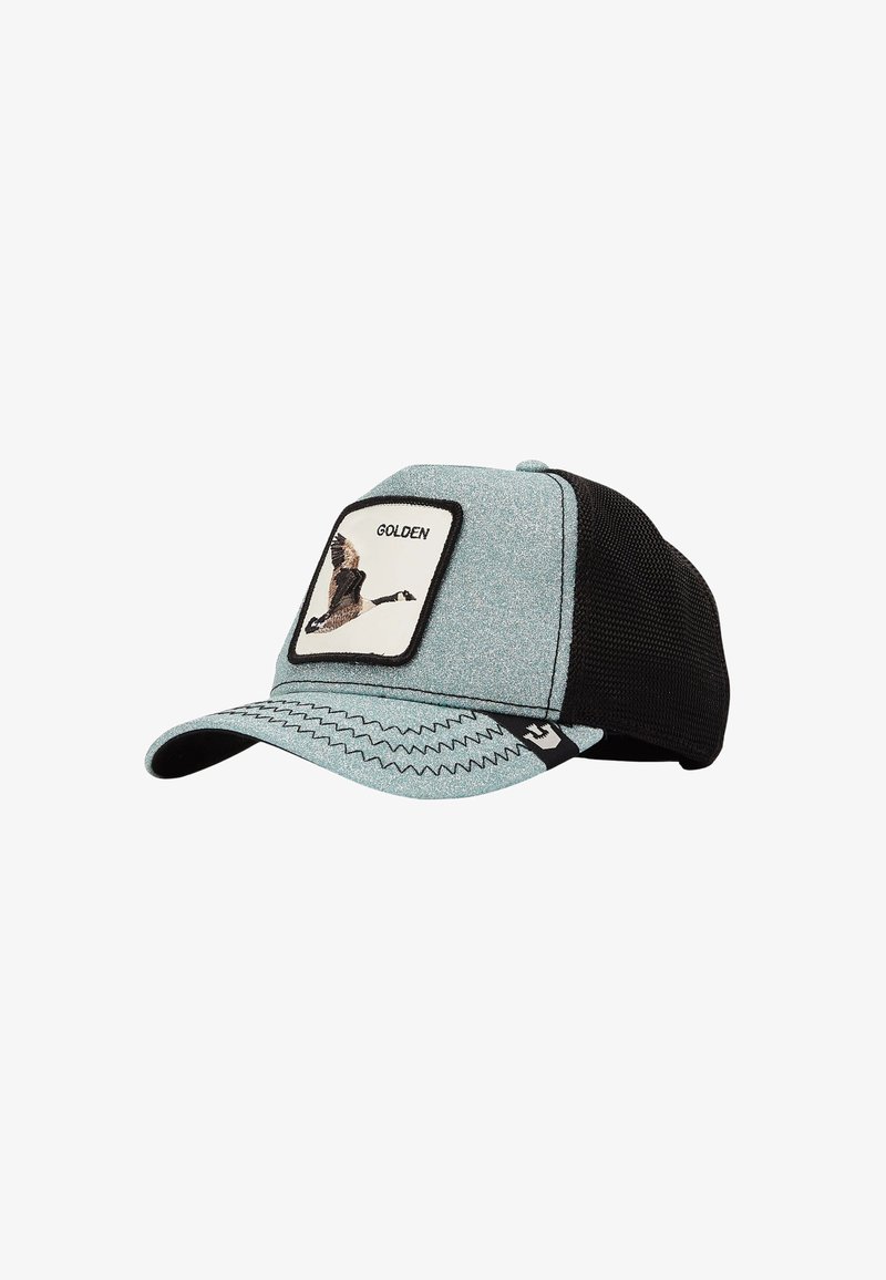 Cappellino azzurro chiaro con retro in rete nera, dotato di un'etichetta quadrata con un uccello ricamato, testo "GOLDEN" e cuciture a zig zag sulla visiera.