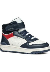 Højhællet sneakers i navy og hvid læder med røde accenter. Har perforerede sider, en velcrorem og detaljeret snøring. Gummisål.