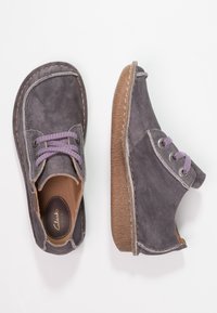 Clarks Unstructured Zapatos con cordones - grey