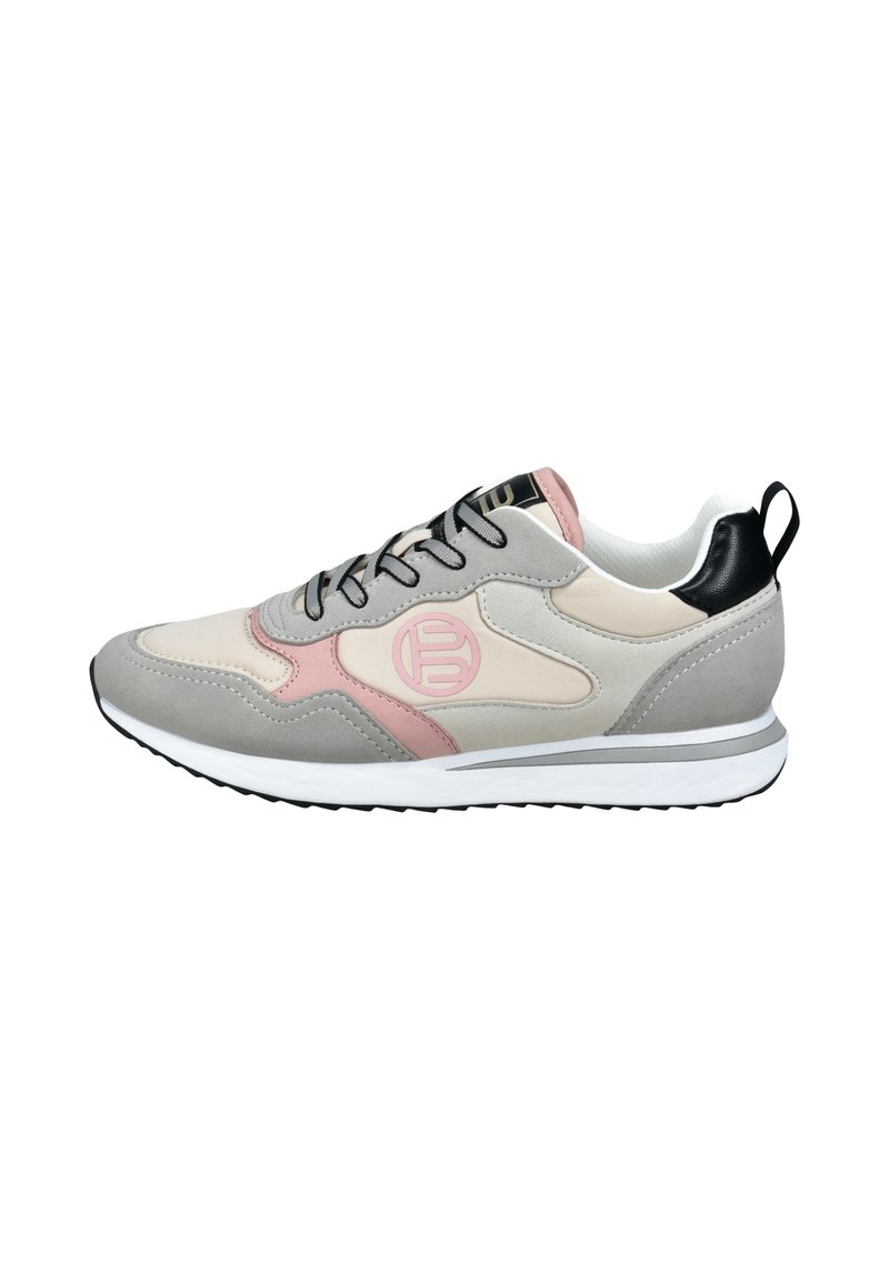 Graue und beige Sneaker mit rosa Akzenten, glatten und Wildledermaterialien, schwarzer Ferse, weißer Sohle und rundem Logo an der Seite.