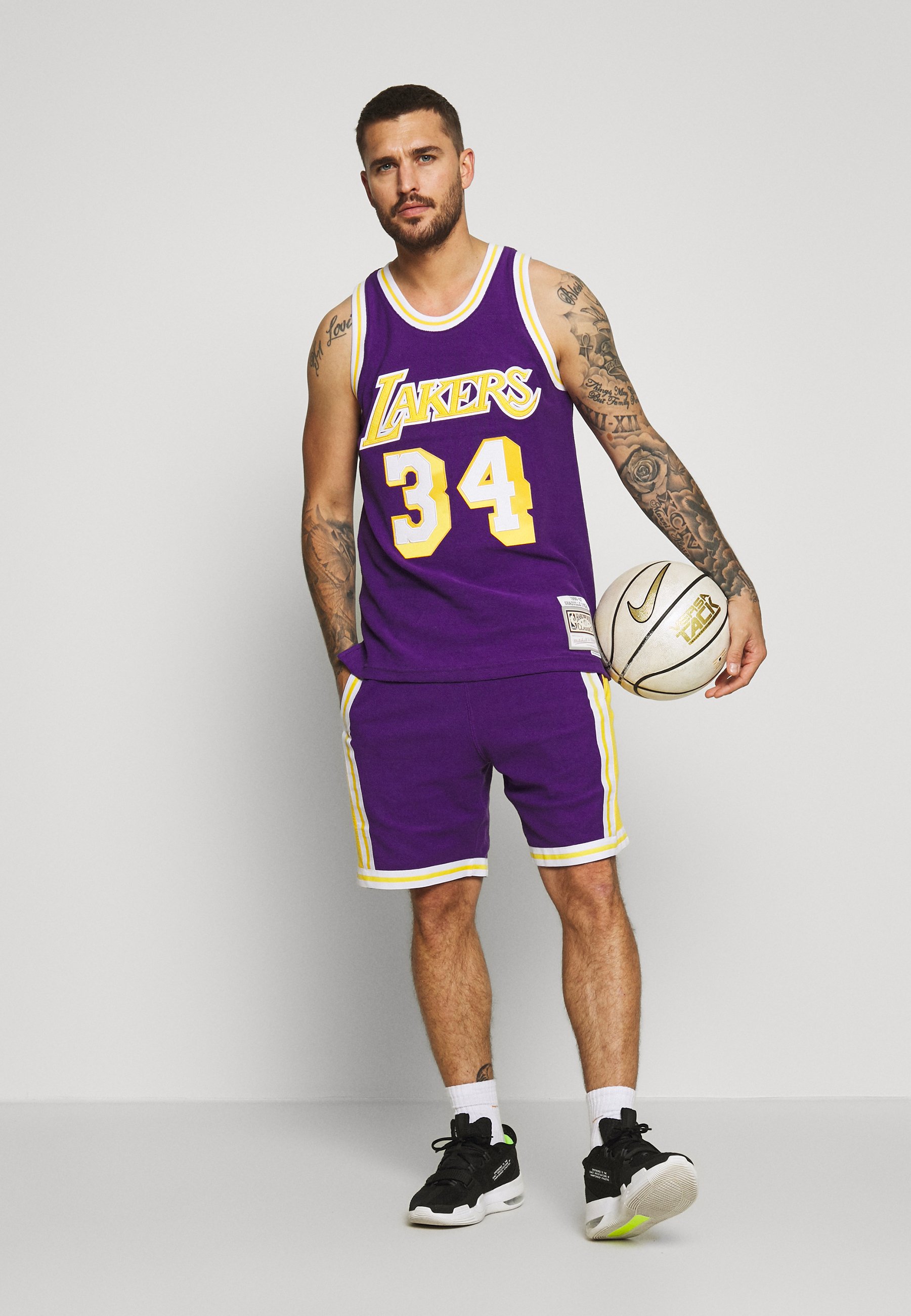 NBA LA LAKERS WARM UP SHORT LAKERS kurze Sporthose purple NBA LA LAKERS WARM UP SHORT LAKERS kurze Sporthose purple