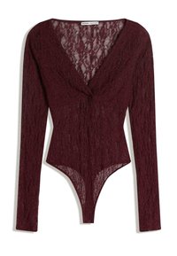 Nevybrané, dark red