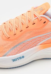 Puma VELOCITY NITRO 3  - Zapatillas running asfalto - neon citrus/silver/silver mist