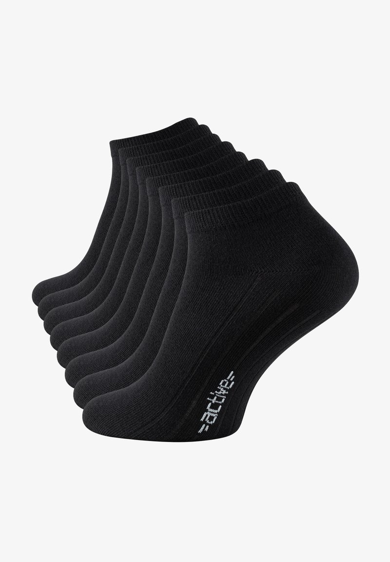 Chaussettes noires à la cheville, faites d'un mélange de coton, avec une texture côtelée et une semelle rembourrée. Comprend un détail logo blanc sur le côté.
