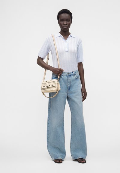 Tory Burch CHARLIE EMBELLISHED SMALL - Τσάντα χειρός - off-white