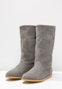 KMB Botas para la nieve - light grey