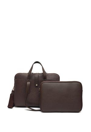 Kovčeg - BROWN