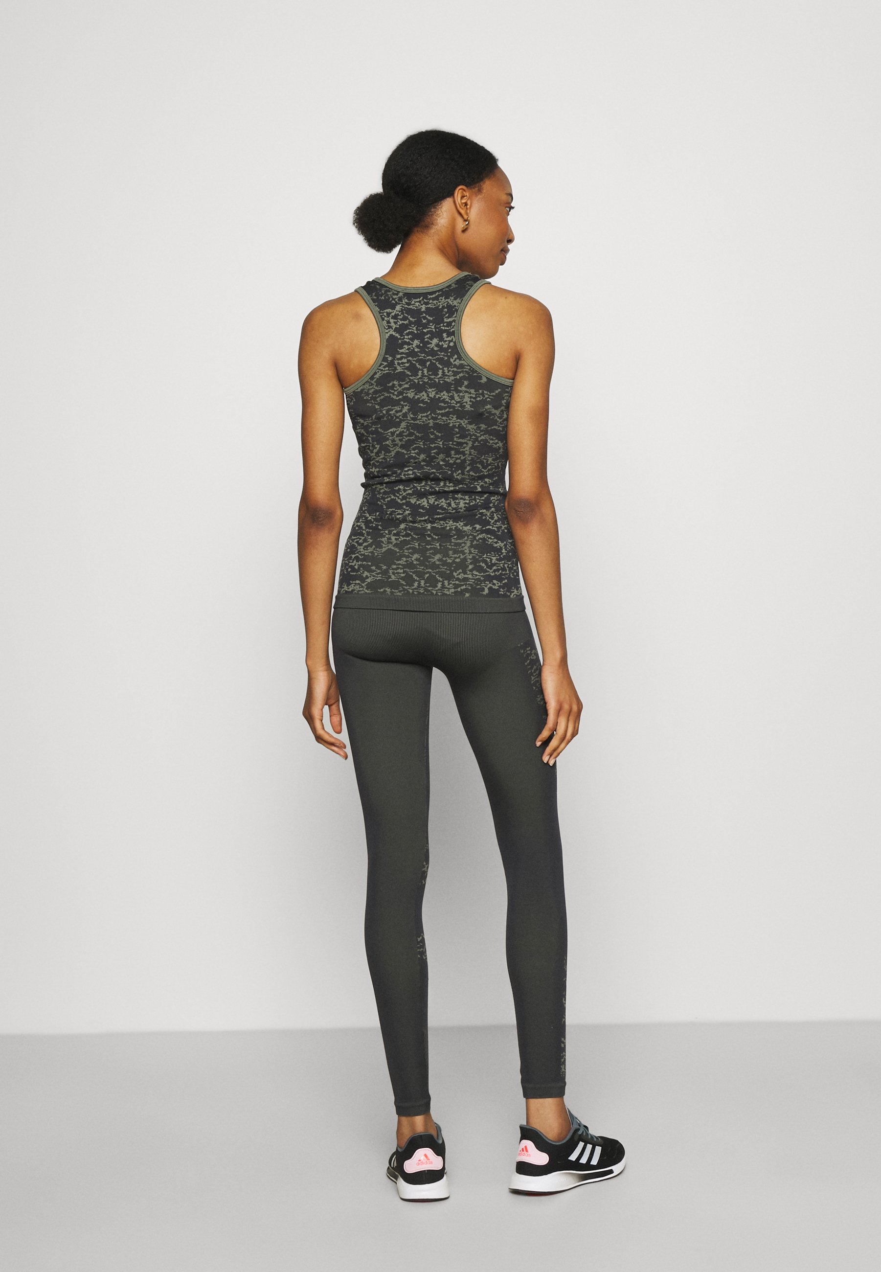 MAMALICIOUS ACTIVEWEAR MLDELTA SEAMLESS 