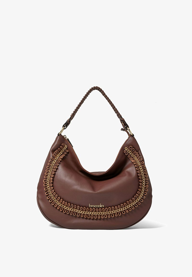 Bruine leren hobo-tas met gevlochten handvat, gouden hardware en ingewikkelde lusdetails aan de voorkant. Rits sluiting aan de bovenkant.