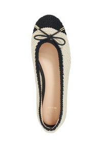 Ballet flat with a cream woven body, black rounded cap, small bow detail, and gold accents; soft interior lining for comfort.