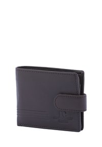 Portafoglio in pelle marrone con superficie texturizzata, design a due pieghe e chiusura a scatto. Presenta un marchio impresso e linee orizzontali sulla parte anteriore.
