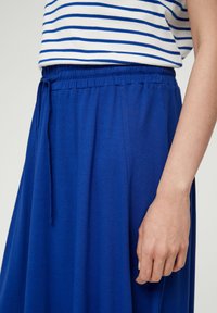 s.Oliver A-lijn rok - royalblau