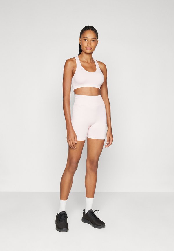 RESTORE SEAMLESS BIKE SHORT - Leggings4