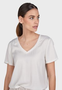 Marc Aurel Bluse - kit