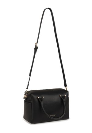 Czarna prostokątna skórzana torebka z podwójnymi krótkimi uchwytami i regulowanym długim paskiem na ramię, ozdobiona złotymi metalowymi akcentami.