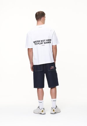 Pegador ANTIGUA BOXY TEE - Printtipaita - white