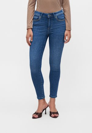 ONLY Petite, ONLWAUW MID STUDS  - Тесни дънки - medium blue