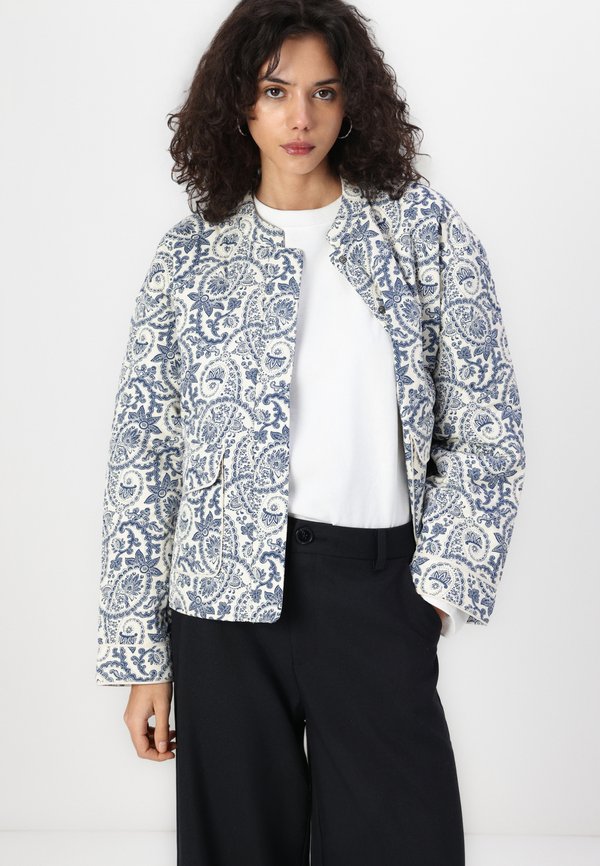 ONLHALLIE QUILTED JACKET - Light jacket - cloud dancer3