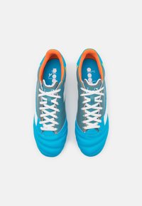 Crampons Diadora Jeunesse – Jaune Fluo Bleu – Taille 11 – Occasion