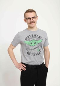 Star Wars STAR WARS: THE MANDALORIAN DON'T MAKE ME UNISEX - Triko s potiskem - melange grey