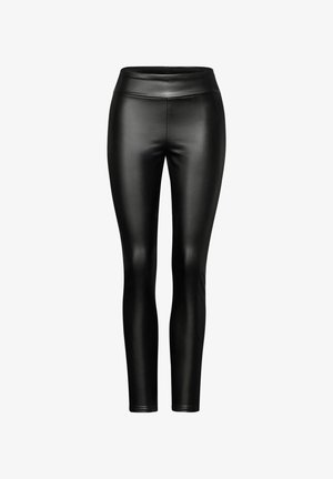 Leggings de piel sintética negra que presentan una textura suave, una cinturilla alta y un diseño ajustado que se extiende hasta los tobillos.