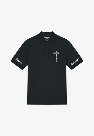 Zwarte polo shirt van katoen met een klassieke kraag. Bevat witte tekst op de voorkant en mouwen: "Amour," "Toujours," en "MIRA PARIS."