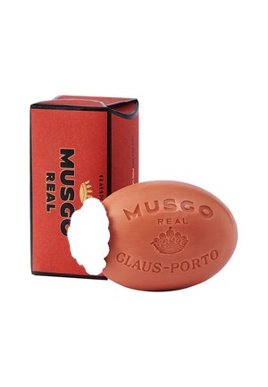 CLAUS PORTO SEIFE MUSGO REAL SOAP ON A ROPE PURO SANGUE - Seife
