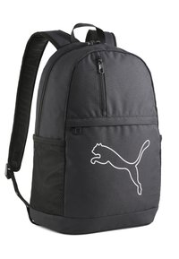 Fekete szövet hátizsák lekerekített tetejével, elülső cipzáros zsebbel, hálós oldalzsebbel és feltűnő fehér Puma logóval. Állítható párnázott vállpántokkal.