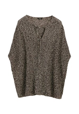 Bruin-wit gemêleerde gebreide poncho met V-hals en strikdetail, met een los, gedrapeerd model en een gestructureerd patroon.