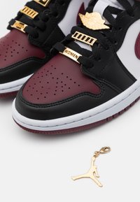 Jordan AIR JORDAN MID  - Sneakers hoog - black/dark beetroot/white/hyper royal