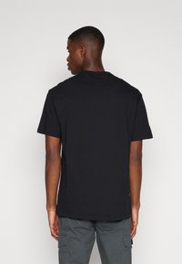 Tommy Jeans TEE - Jednoduché tričko - black