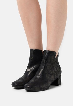 Tamaris, Boots à talons - black