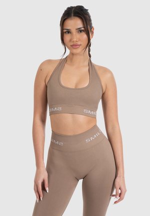AZURA RIBBED NECK HOLDER BRA - Medium support sports bra - hellbraun