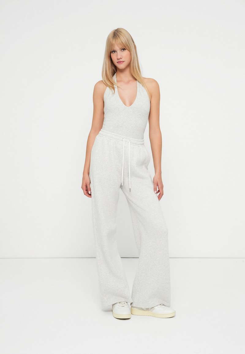 Abercrombie Fitch SUNDAY WIDE LEG Pantalon de survêtement