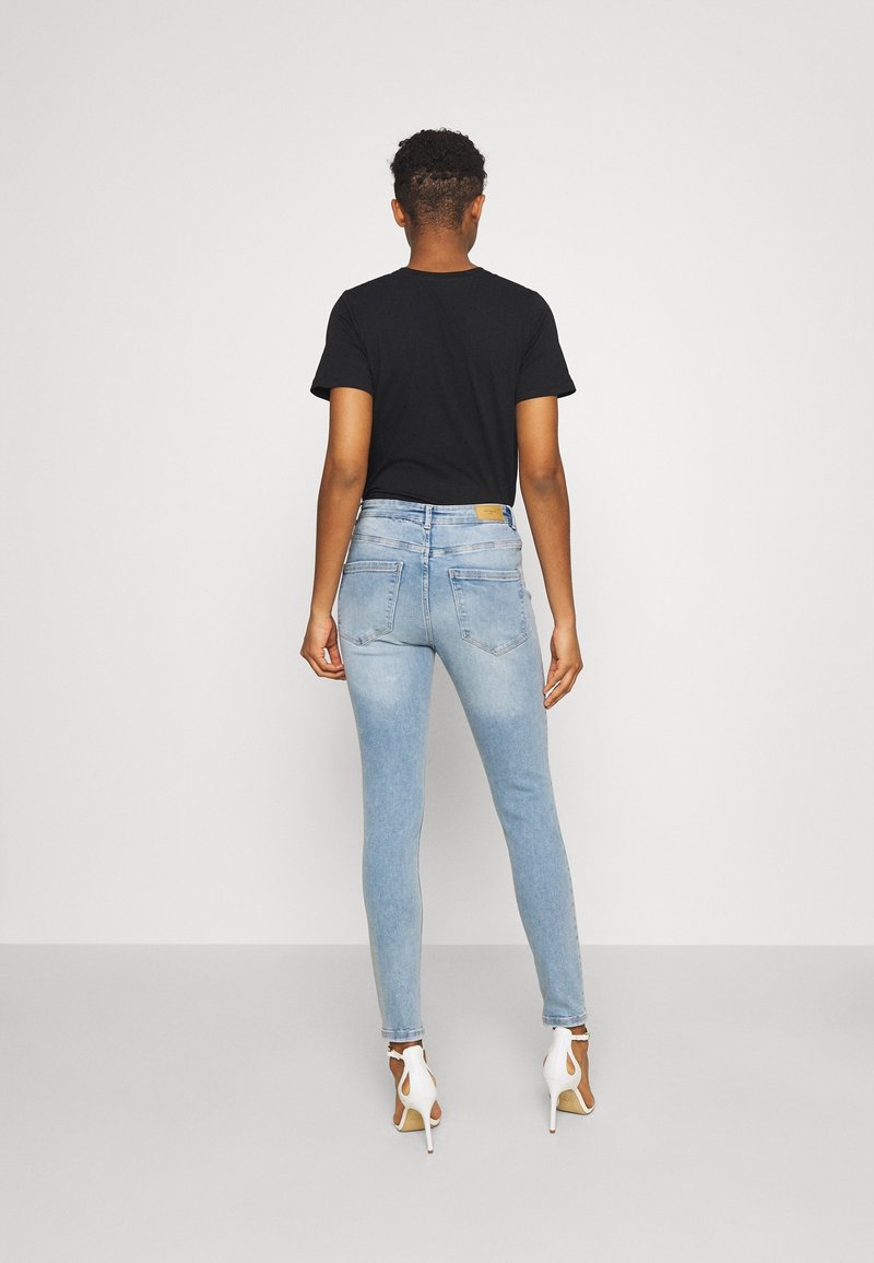 Vero Moda Jeans Skinny Fit light-blue denim/carta da zucchero