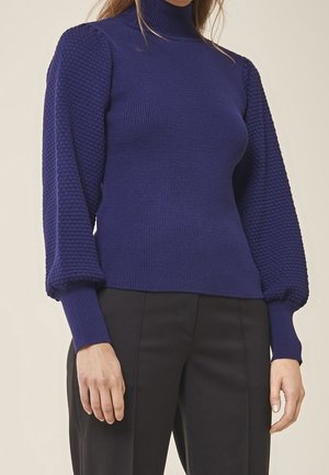 Sweter