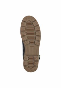 Bota de color azul oscuro con una suela de goma texturizada y resistente, que presenta surcos profundos para mayor tracción. Un detalle de hebilla lateral añade un toque de estilo. Talla 37 marcada.