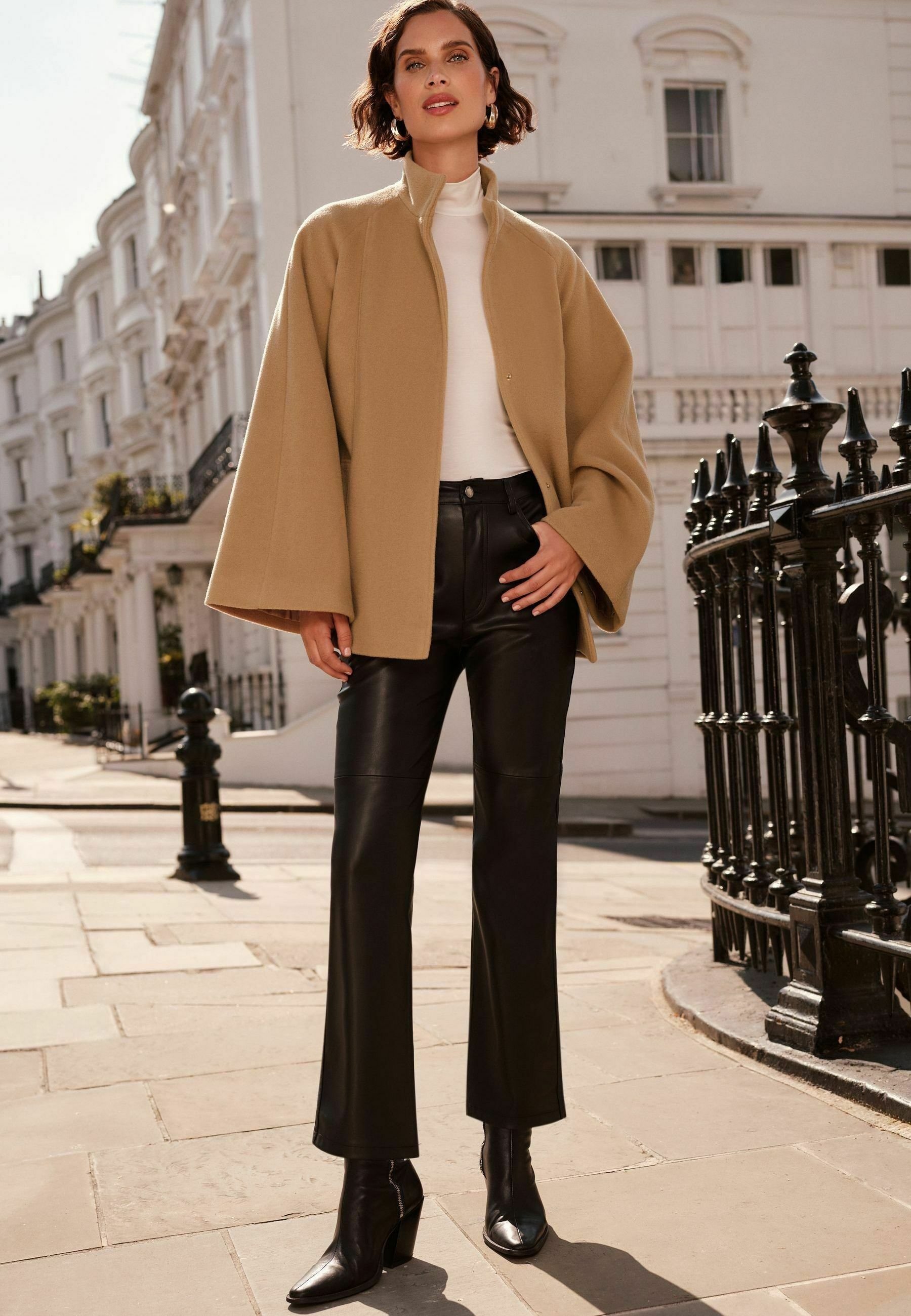 Love & Roses REGULAR FIT - BELTED - Cape - camel/brown - Zalando
