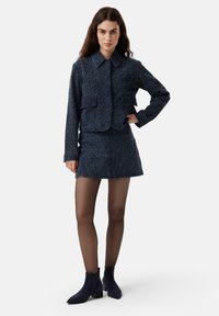 L37 Classic ankle boots - navy
