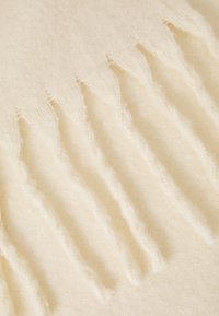 Gina Tricot CHUNKY SCARF - Cachecol - offwhite