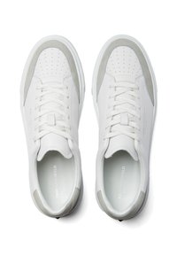 KARL LAGERFELD SNEAKER MAXI KUP - Sportcipő - white grey