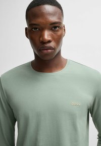 BOSS Nachtwäsche Shirt - light green