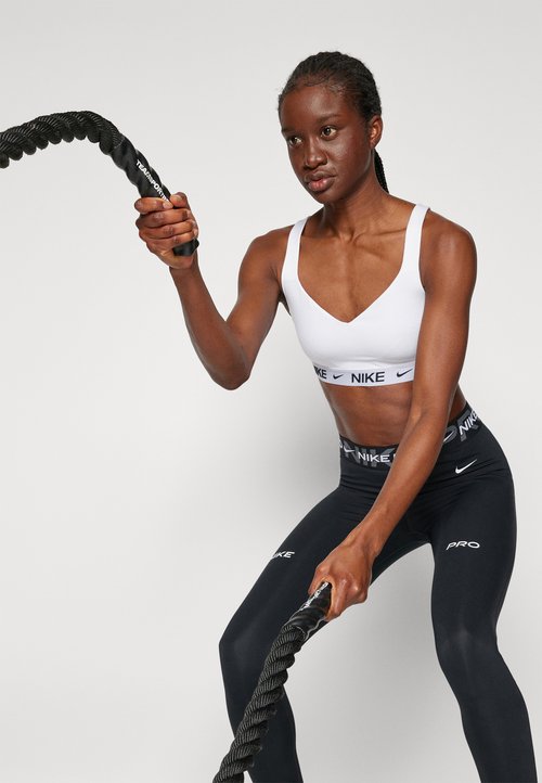 Nike Indy High Support — foto 6